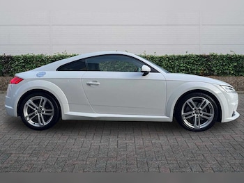 Used Audi TT 2022 for sale - 77013505: Photo