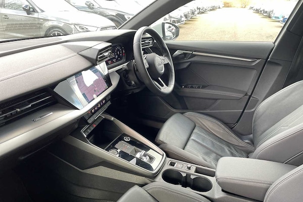 Used Audi A3 2020 for sale - 76190676: Photo 2