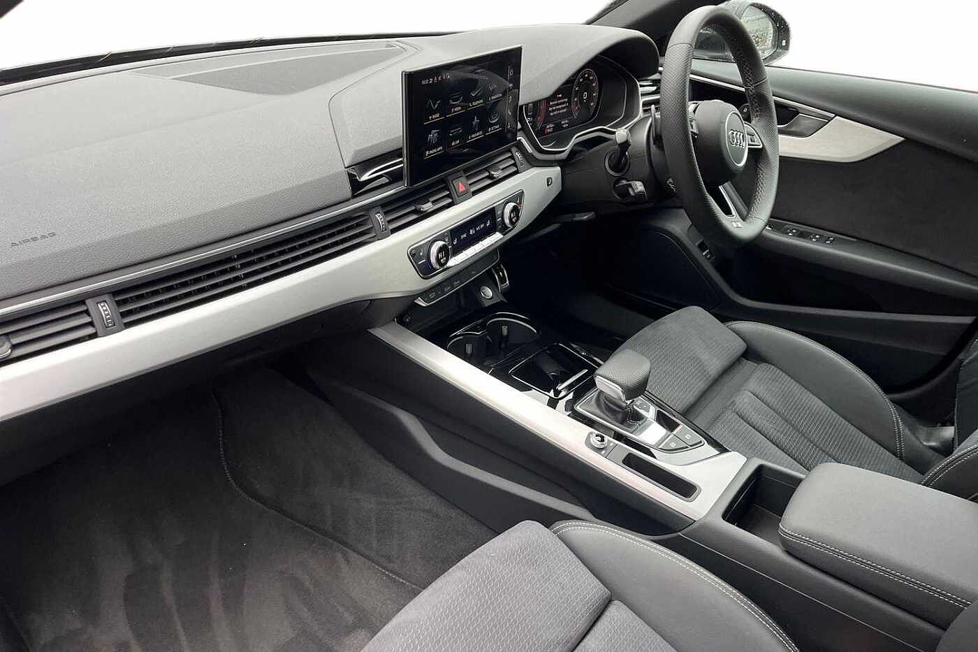 Used Audi A4 2023 for sale - 76937306: Photo 2