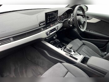 Used Audi A4 2023 for sale - 76937306: Photo