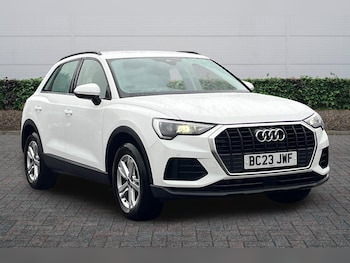 Used Audi Q3 2023 for sale - 77457404: Photo