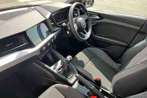 Used Audi A1 2021 for sale - 75533737: Photo 2