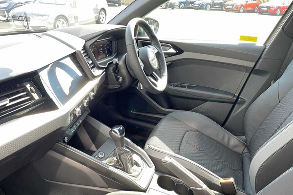 Used Audi A1 2025 for sale - 74111832: Photo 2