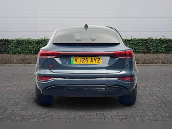 Used Audi Q6 e-tron 2025 for sale - 78899319: Photo