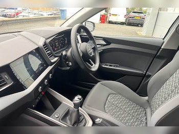 Used Audi A1 2022 for sale - 76190743: Photo 2