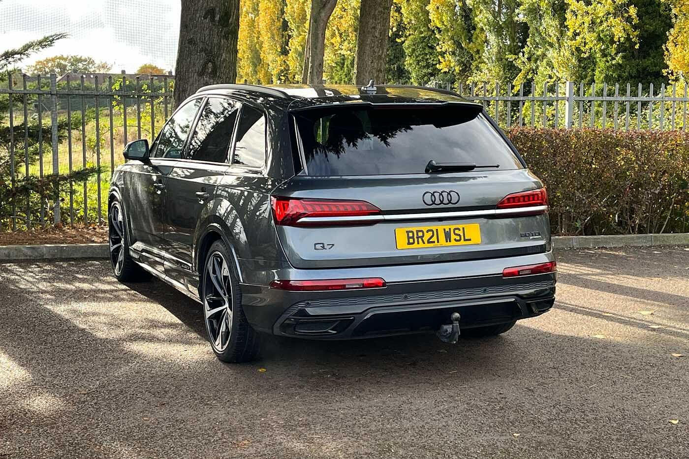 Used Audi Q7 2021 for sale - 76190590: Photo 3