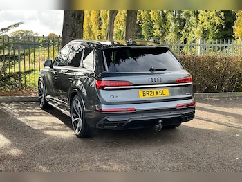 Used Audi Q7 2021 for sale - 76190590: Photo