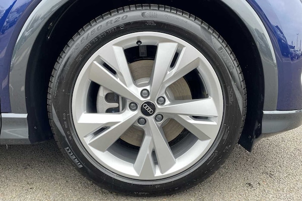 Used Audi Q4 e-tron 2024 for sale - 73360791: Photo 5