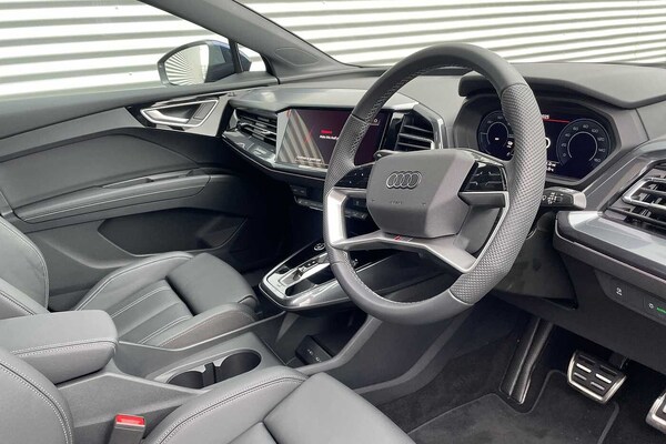 Used Audi Q4 e-tron 2024 for sale - 73360791: Photo 6