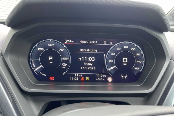 Used Audi Q4 e-tron 2024 for sale - 73360791: Photo 7