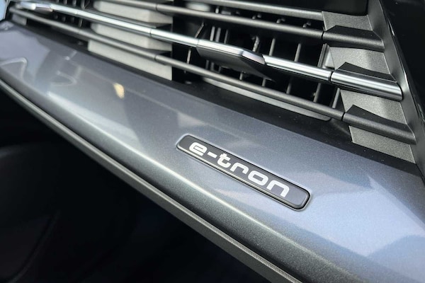 Used Audi Q4 e-tron 2025 for sale - 76061618: Photo 18