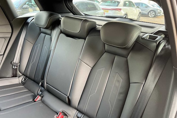 Used Audi Q4 e-tron 2025 for sale - 76061618: Photo 8