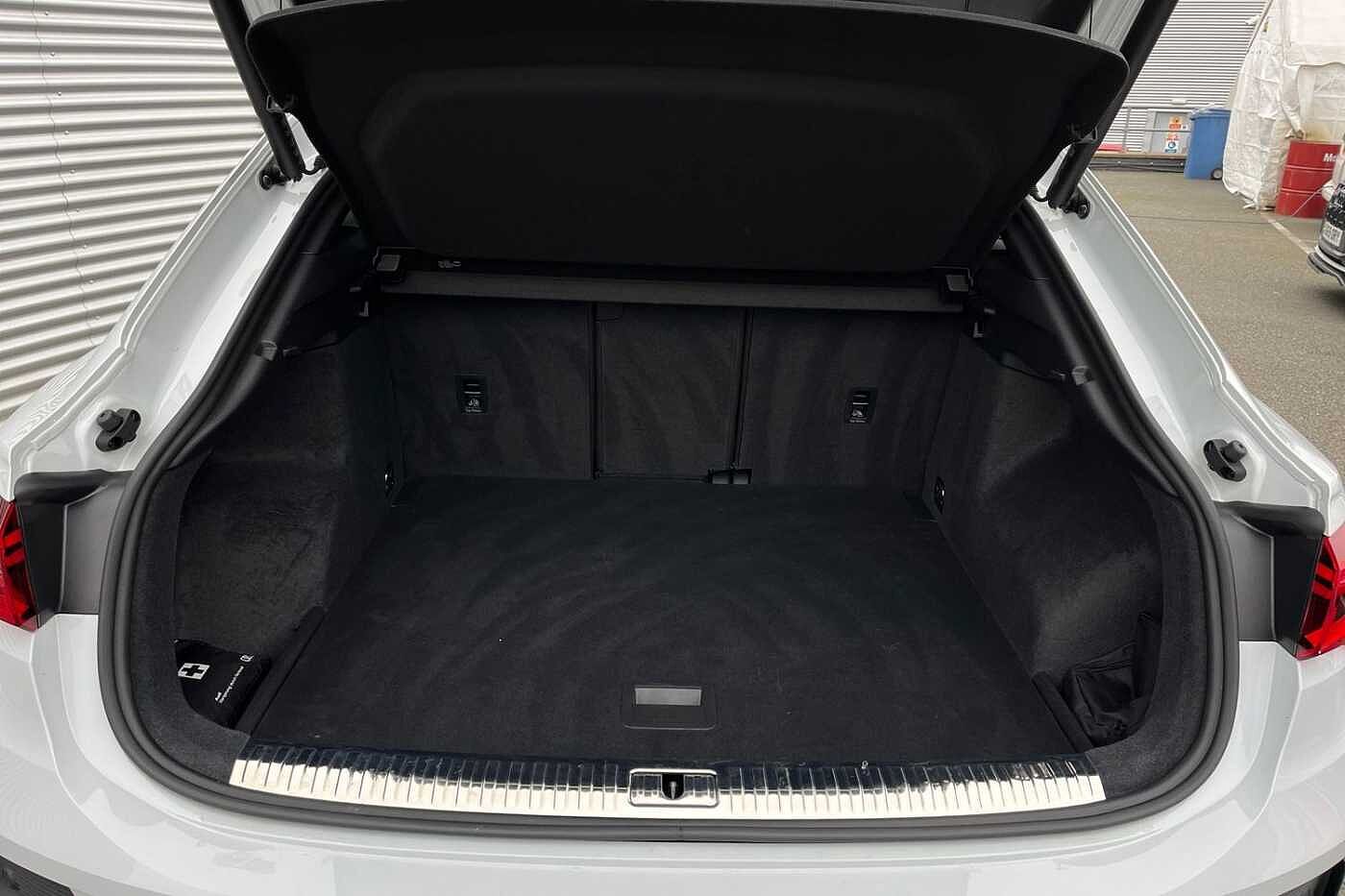 Used Audi Q3 2024 for sale - 77292992: Photo 11