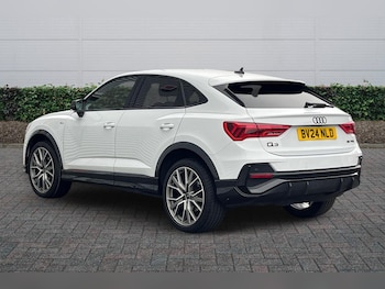 Used Audi Q3 2024 for sale - 77292992: Photo