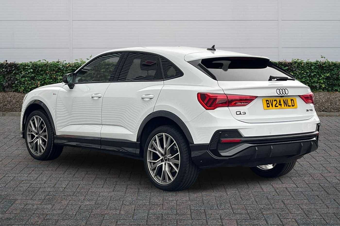 Used Audi Q3 2024 for sale - 77292992: Photo 3