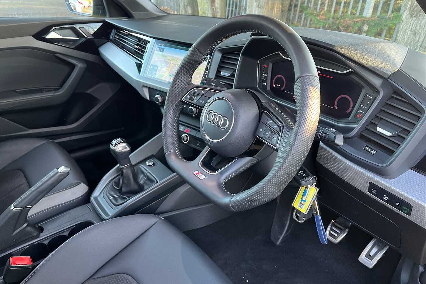 Used Audi A1 2019 for sale - 76500881: Photo 6