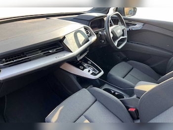 Used Audi Q4 e-tron 2022 for sale - 79146916: Photo