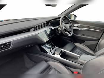 Used Audi Q8 e-tron 2023 for sale - 79699636: Photo