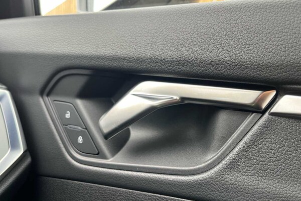 Used Audi Q3 2024 for sale - 75533698: Photo 14