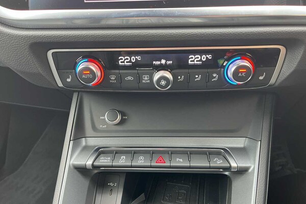 Used Audi Q3 2024 for sale - 75533698: Photo 18