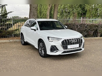 Audi - Q3