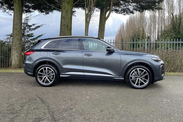Used Audi Q5 2025 for sale - 74022035: Photo 4