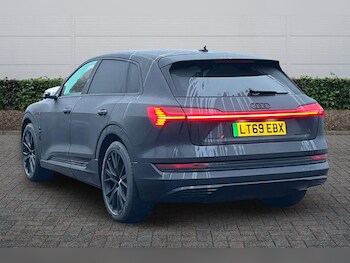 Used Audi e-tron 2019 for sale - 77124475: Photo