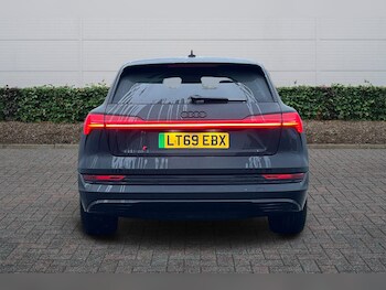 Used Audi e-tron 2019 for sale - 77124475: Photo