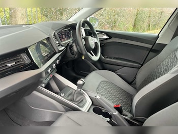 Used Audi A1 2023 for sale - 76338426: Photo 2