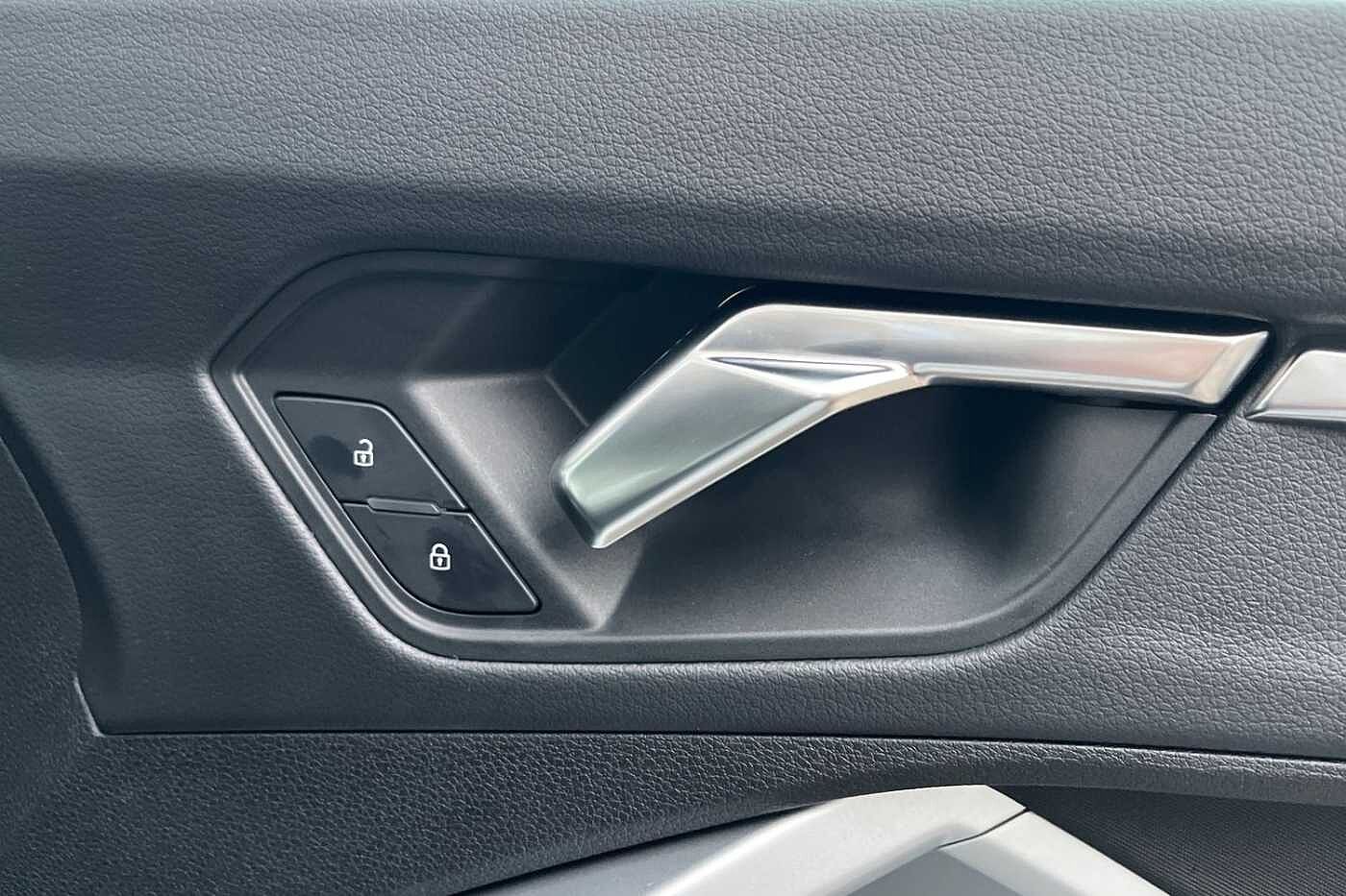 Used Audi Q3 2025 for sale - 76647367: Photo 15