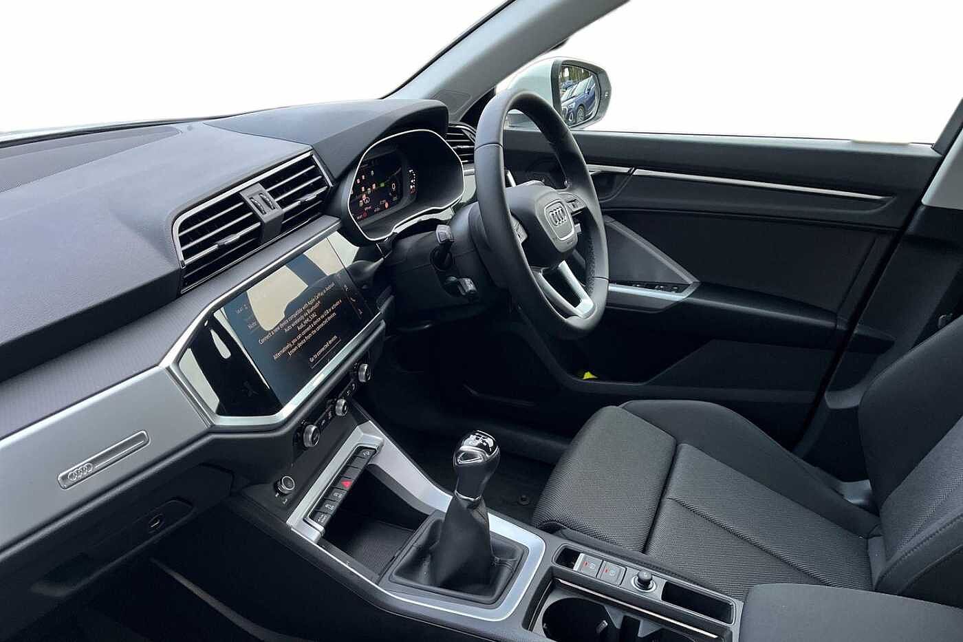 Used Audi Q3 2025 for sale - 76647367: Photo 2