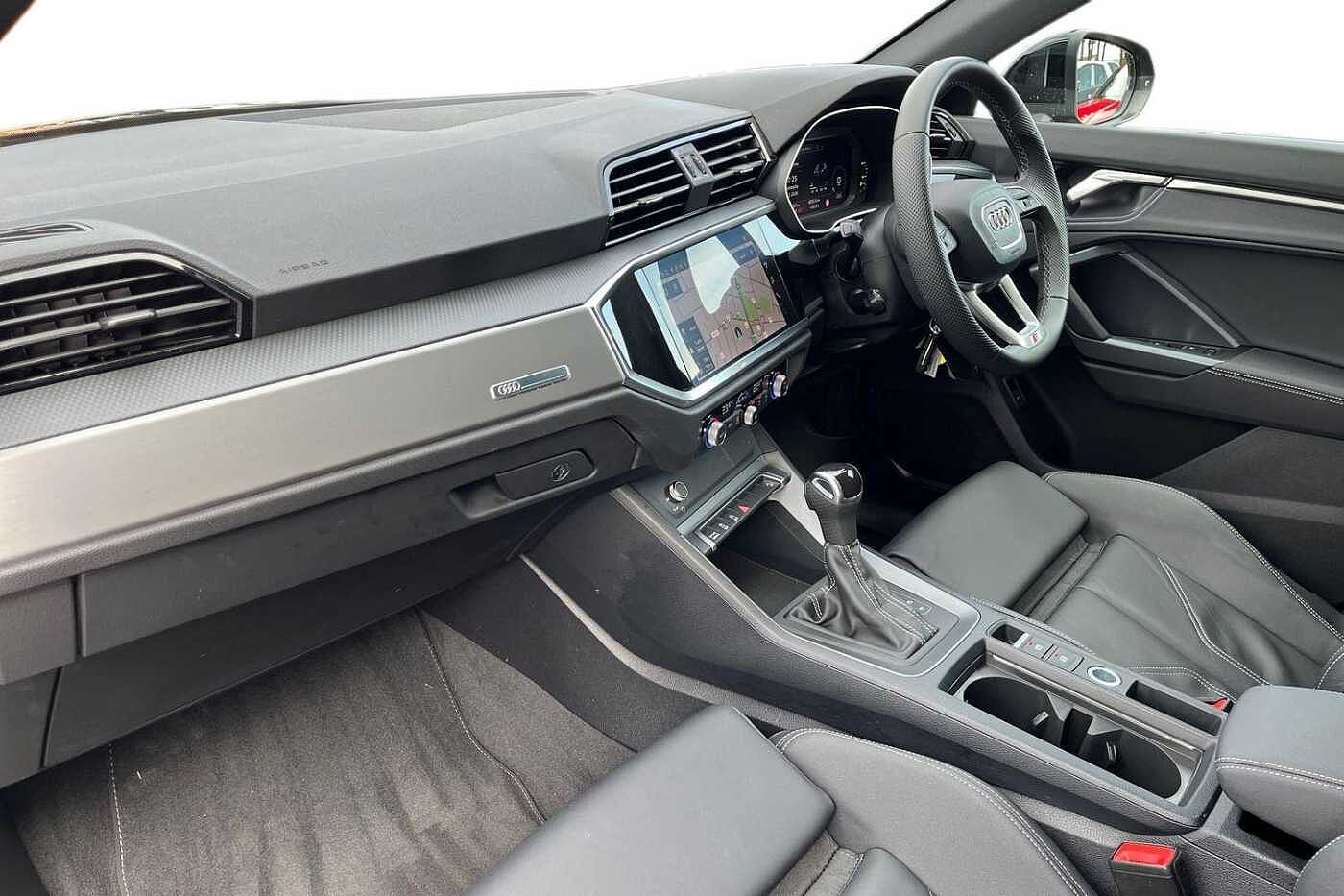 Used Audi Q3 2025 for sale - 77724994: Photo 2