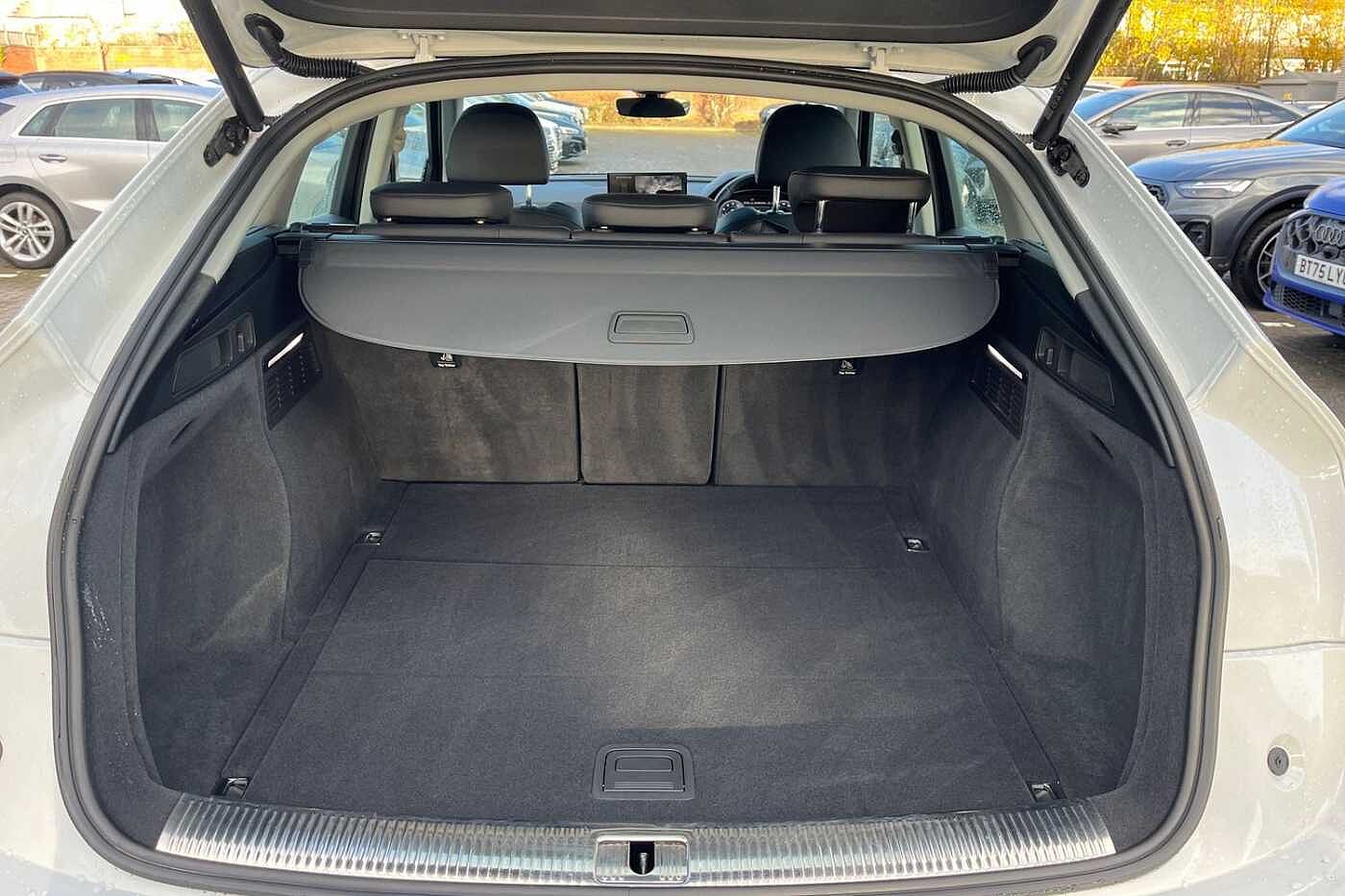 Used Audi Q5 2022 for sale - 76848968: Photo 11