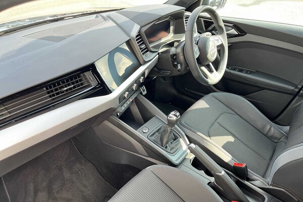 Used Audi A1 2023 for sale - 75579376: Photo 2