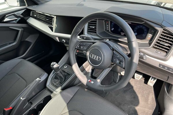 Used Audi A1 2023 for sale - 75579376: Photo 6