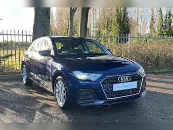 Used Audi A1 2023 for sale - 77470427: Photo