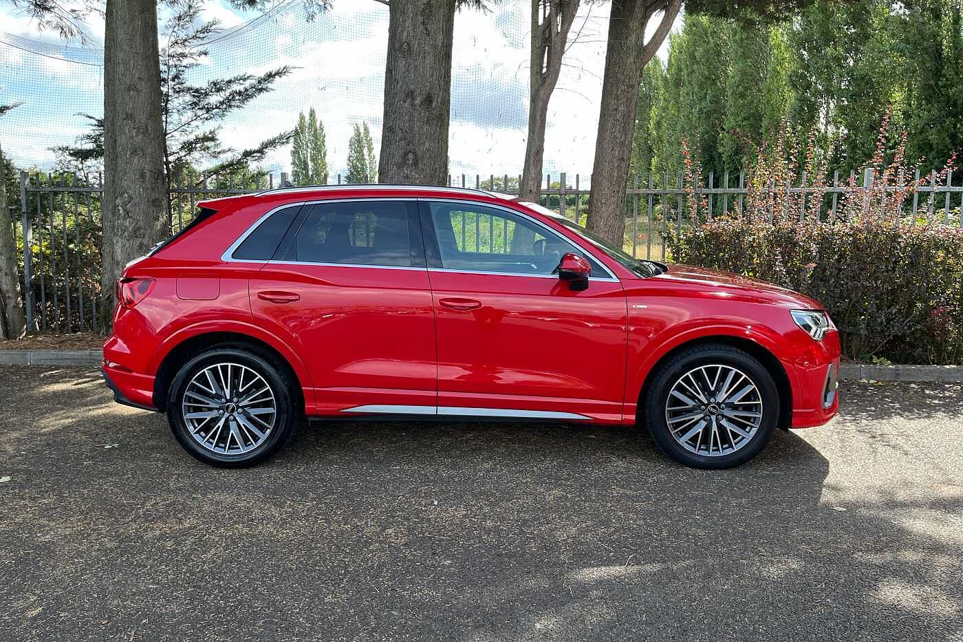 Used Audi Q3 2022 for sale - 75721615: Photo 4