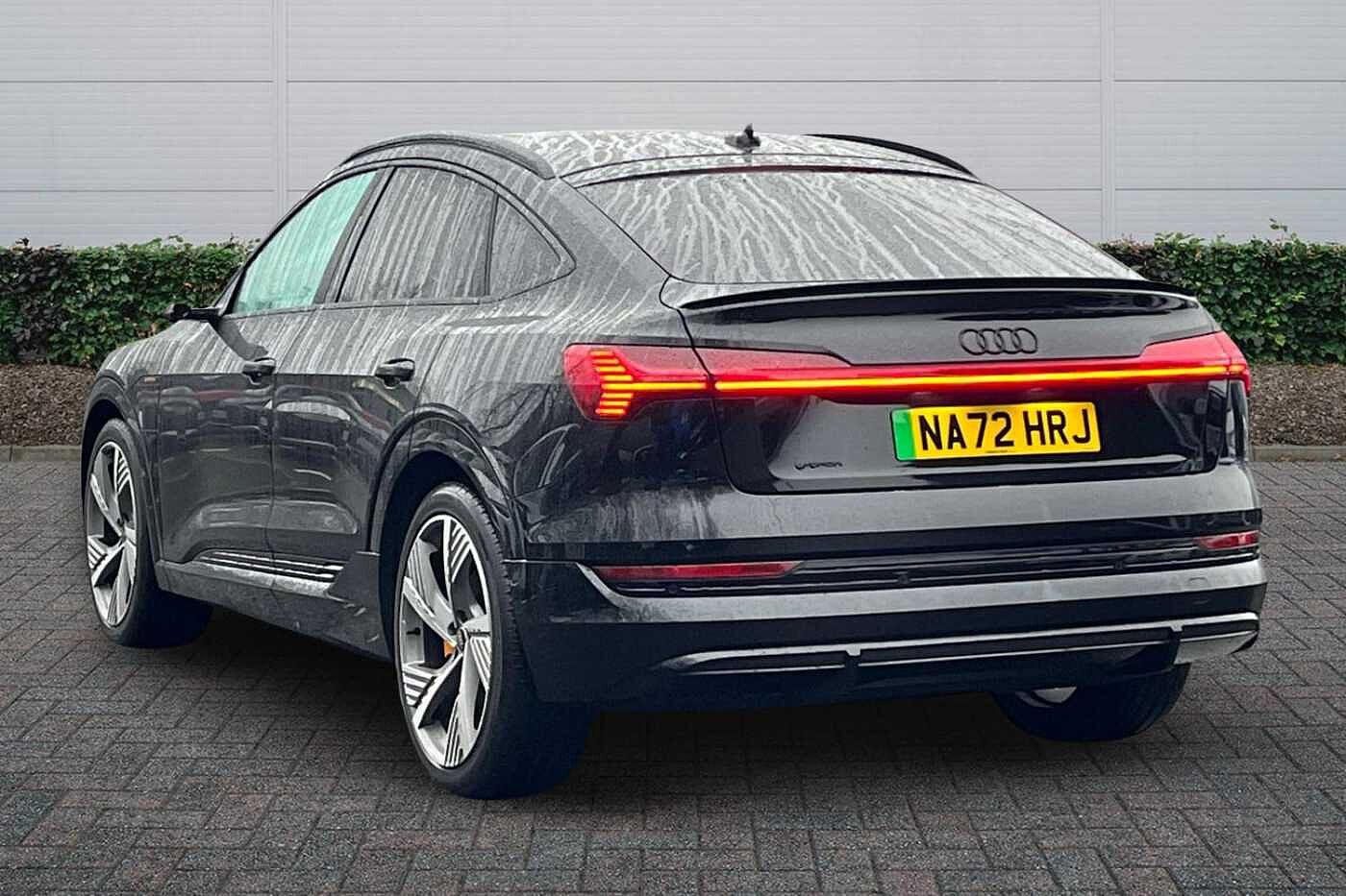 Used Audi e-tron 2022 for sale - 77124823: Photo 3