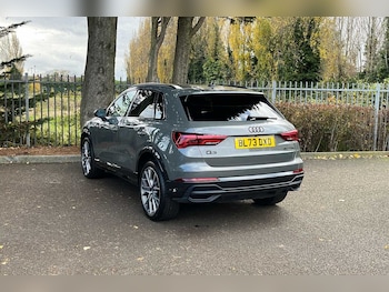 Used Audi Q3 2024 for sale - 76441761: Photo