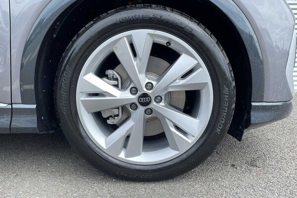 Used Audi Q4 e-tron 2025 for sale - 74727774: Photo 5