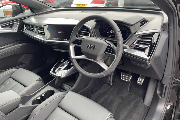 Used Audi Q4 e-tron 2024 for sale - 71700066: Photo 6