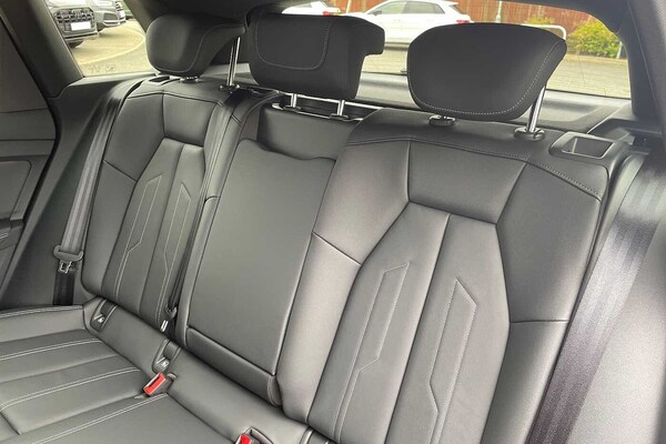 Used Audi Q4 e-tron 2024 for sale - 71700066: Photo 8