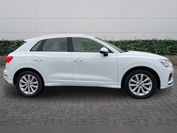 Used Audi Q3 2019 for sale - 77013567: Photo