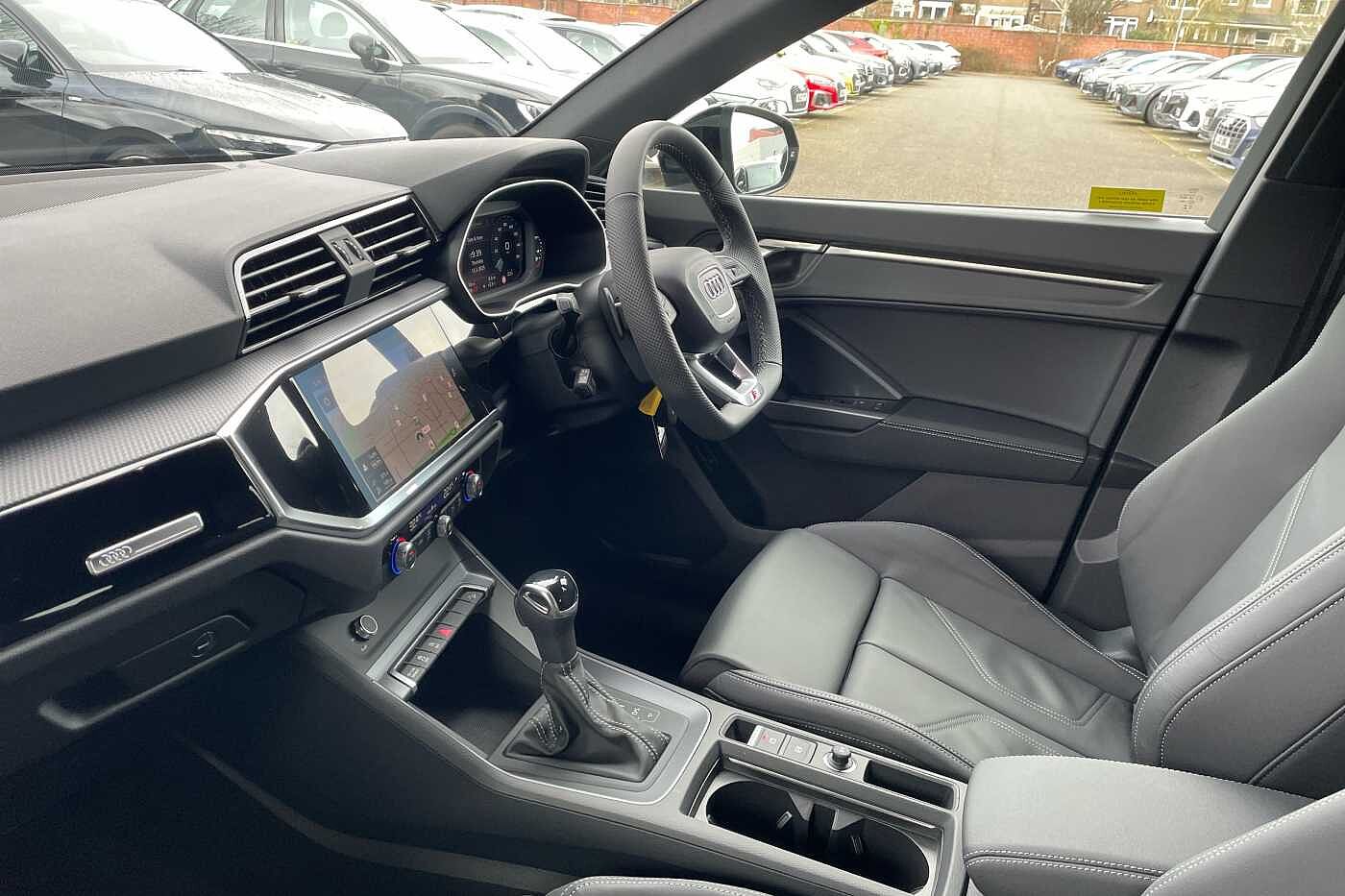 Used Audi Q3 2025 for sale - 77177770: Photo 2