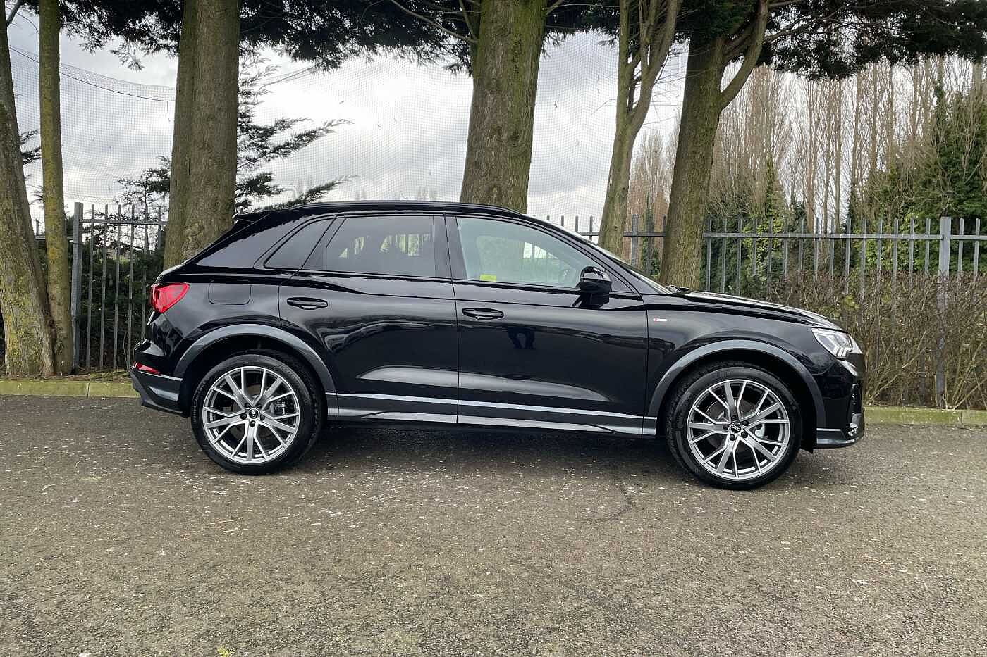 Used Audi Q3 2025 for sale - 77177770: Photo 4