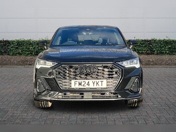 Used Audi Q3 2024 for sale - 77145332: Photo