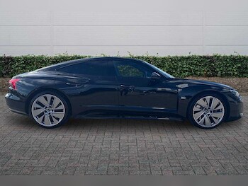 Used Audi RS e-tron GT 2022 for sale - 77971365: Photo