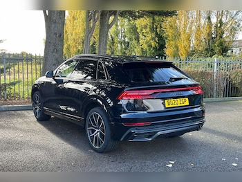 Used Audi Q8 2020 for sale - 76190673: Photo