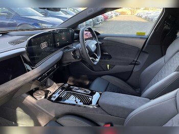 Used Audi A6 2025 for sale - 77480024: Photo