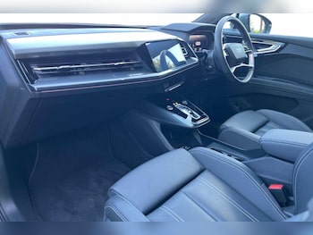 Used Audi Q4 e-tron 2025 for sale - 78959775: Photo